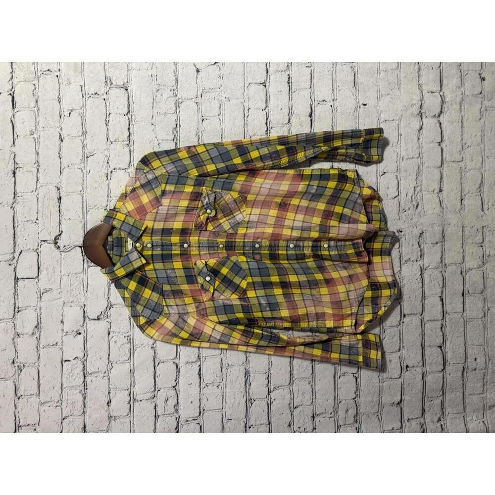 American Eagle Outfitters Women's Plaid Casual Shirt‎ - Friend Fit